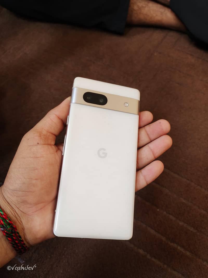 Google Pixel 7a 1