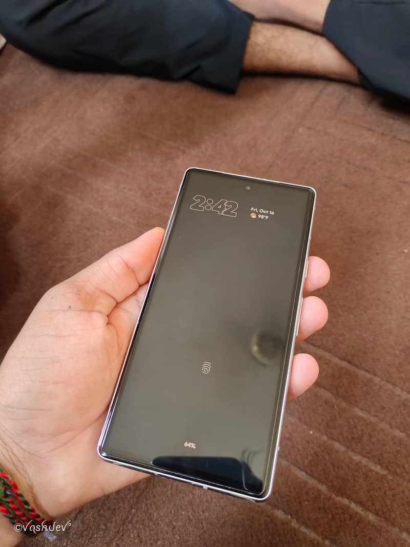 Google Pixel 7a 4