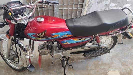 Honda-70cc All Genuine 26 Model only 28km