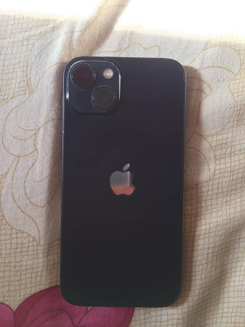 Apple iPhone 13 0
