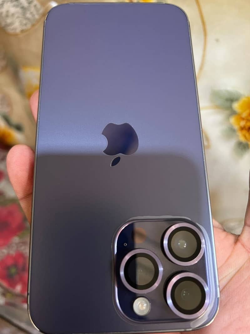Apple iPhone 14 Pro Max 2