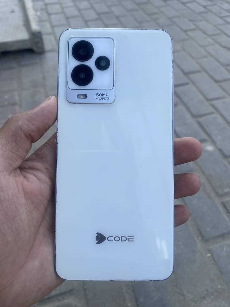 Dcode Bold 3 Pro 8+8 128 official pta 4