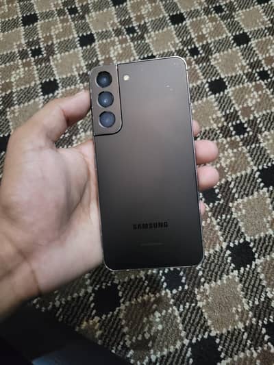 Samsung Mobile S22