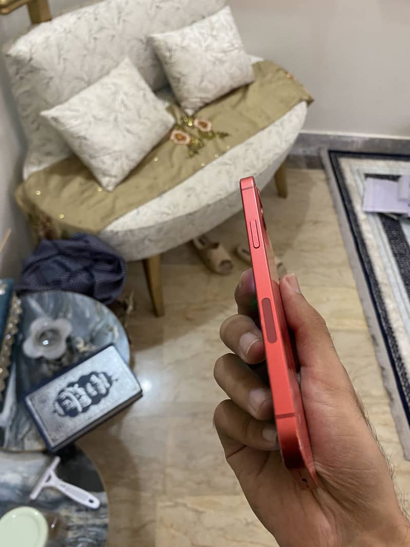 Apple iPhone 12 1