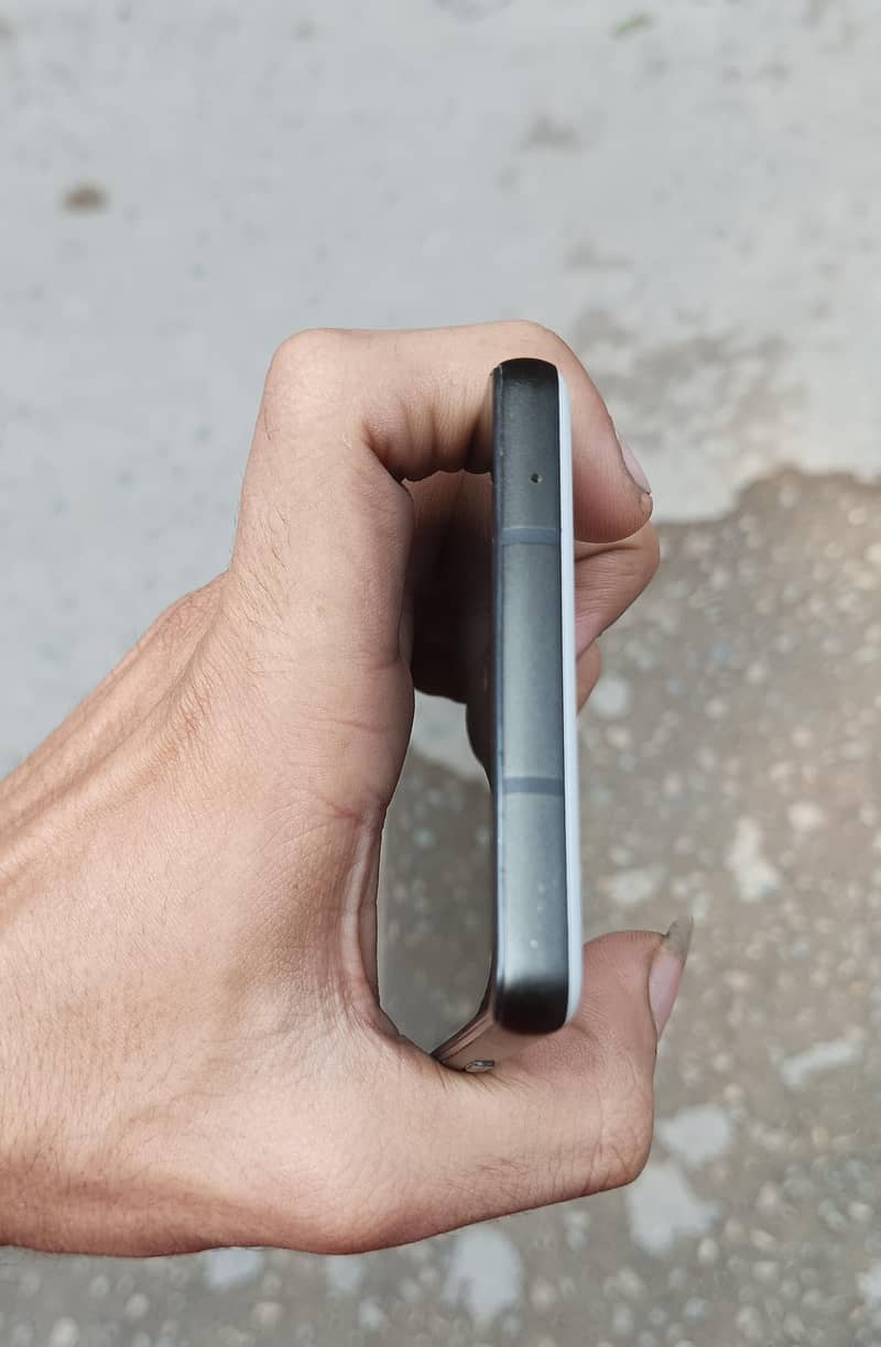 Google Pixel 6a 6