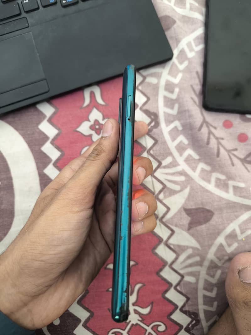 Xiaomi Redmi Note 8 Pro 3