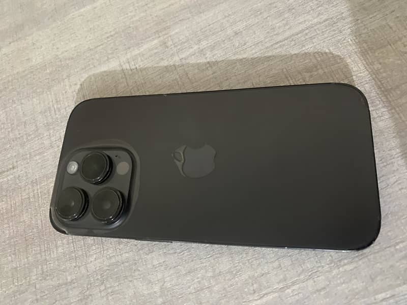Apple iPhone 14 Pro 0