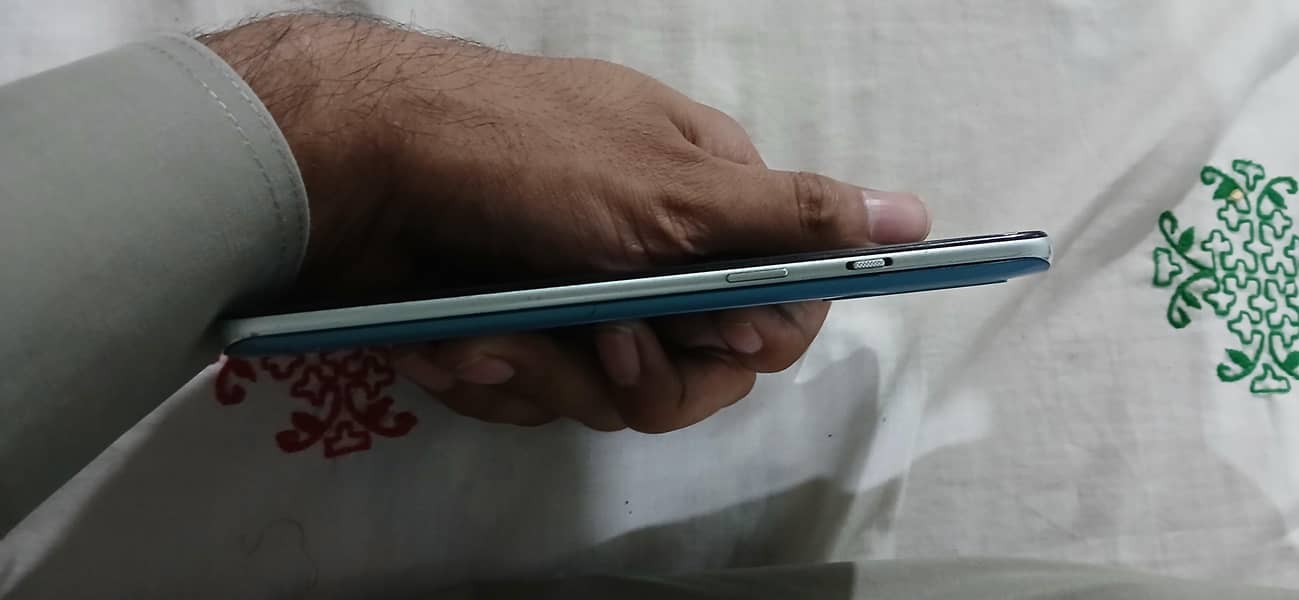 One Plus 8t 3