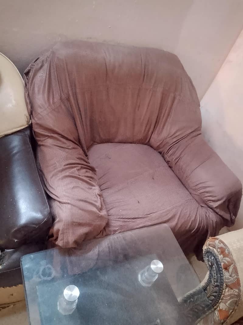 5 SEATER 2