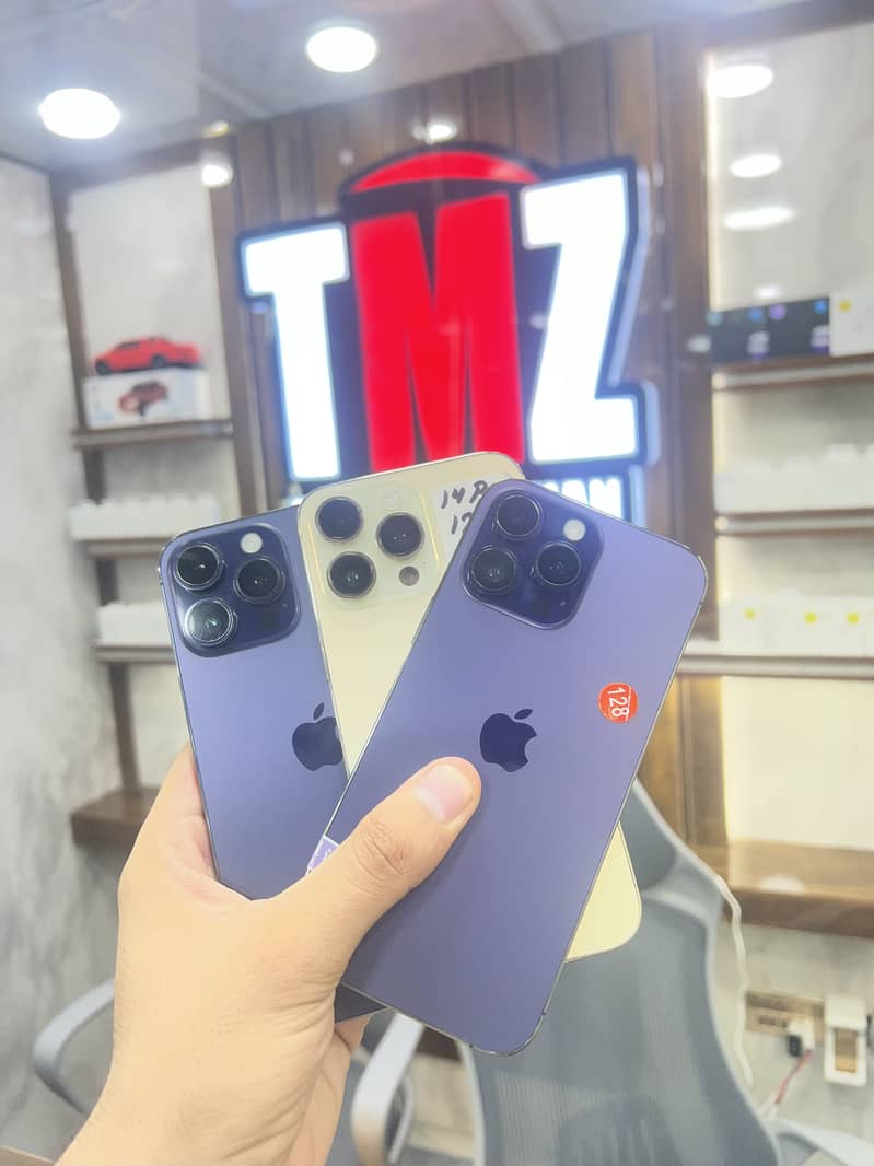Apple iPhone 14 Pro Max 1
