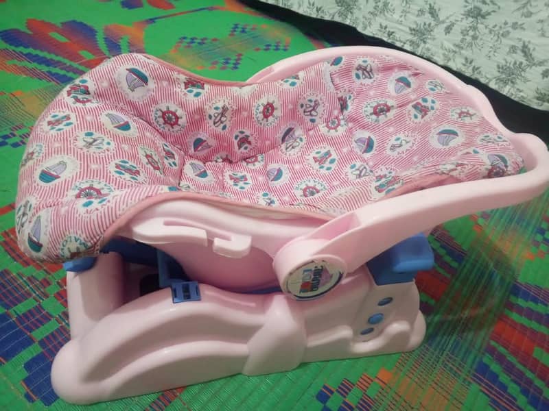 Carrycot 2
