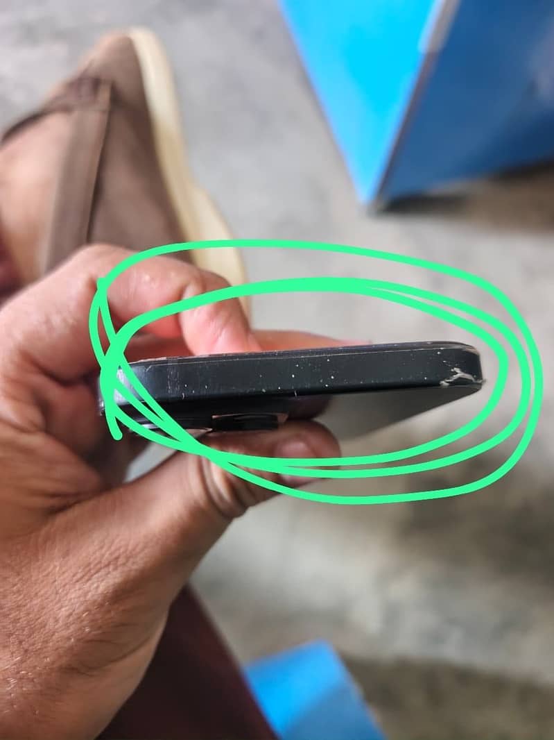 Apple iPhone 15 (jv) 5