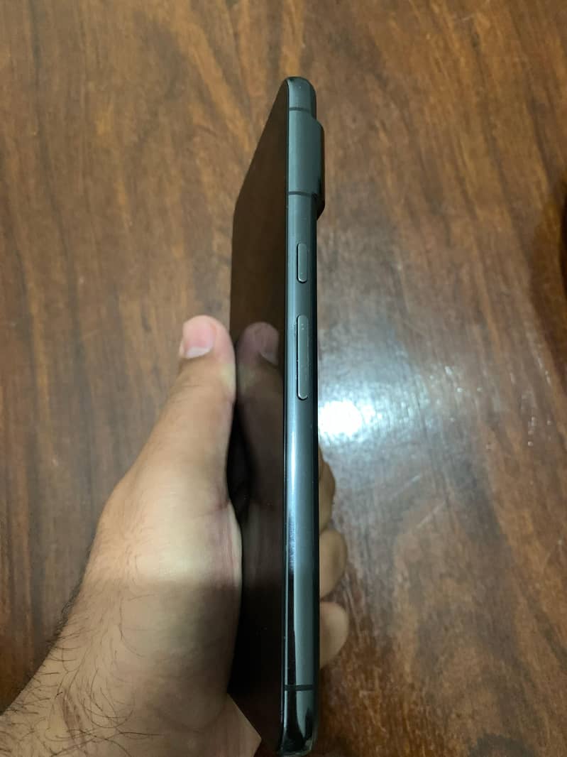 Google Pixel 8 Pro 4