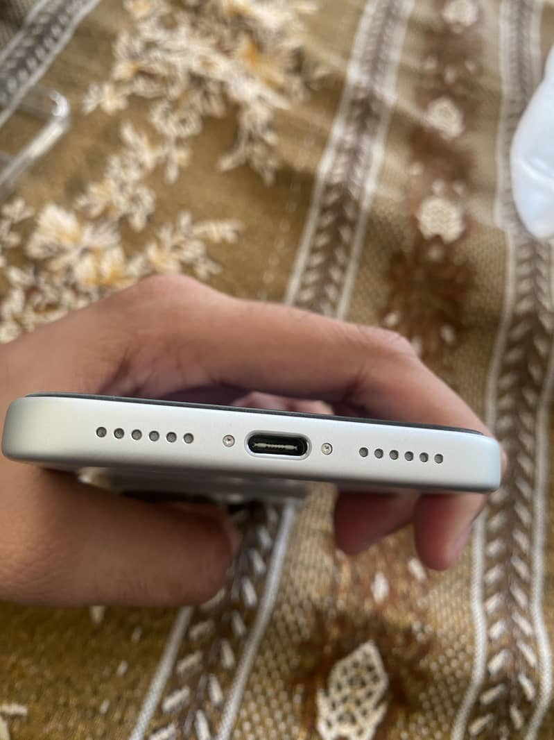 Apple iPhone 17 Pro Max 2