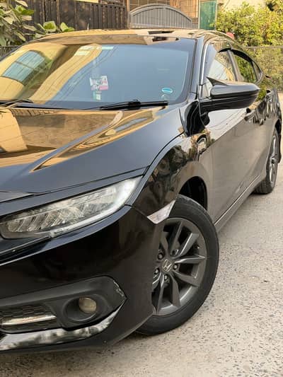 Honda Civic Full option 2020