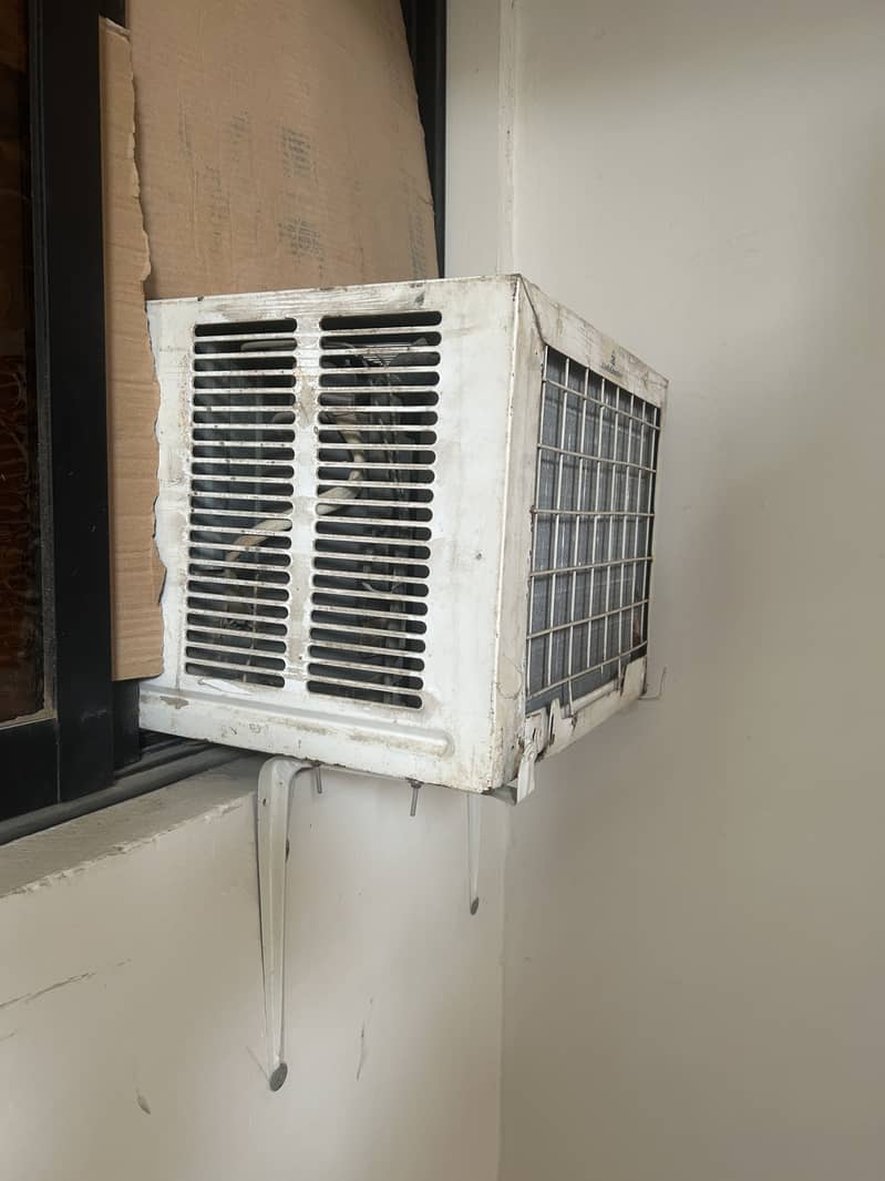Window Ac 0.75 ton 0