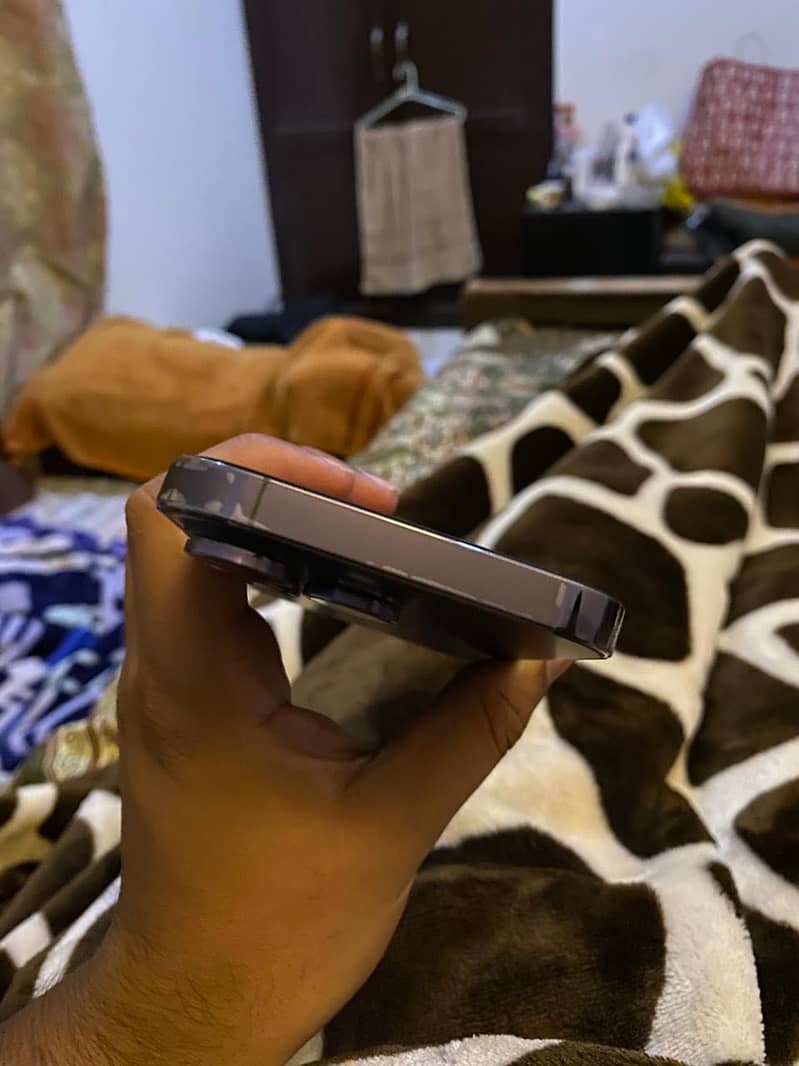 Apple iPhone 14 Pro 7