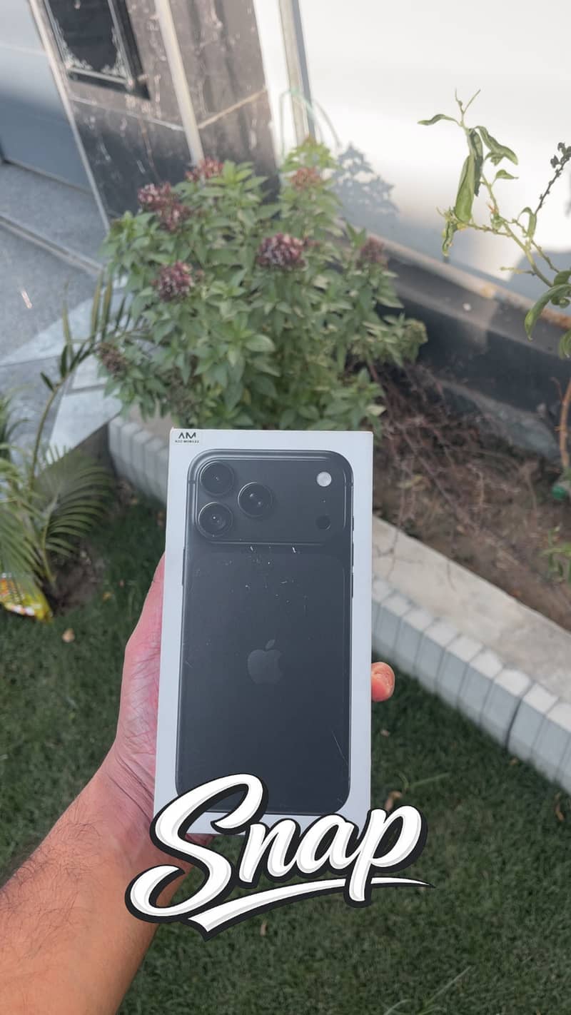 Apple iPhone 18 Pro Max 2