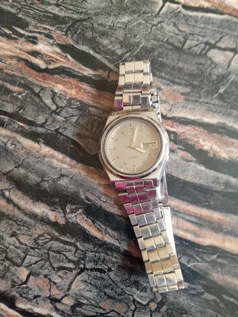 Seiko 5 automatic watch 1