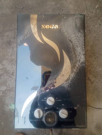 instant water geyser