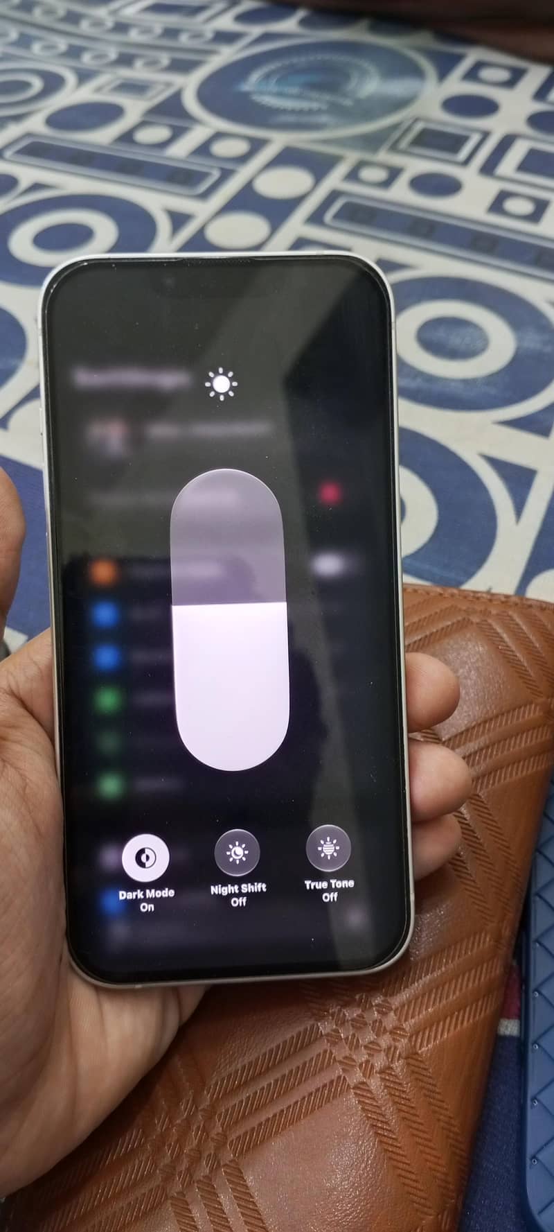 Apple iPhone 13 5