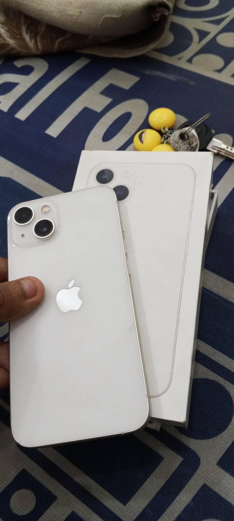 Apple iPhone 13 9