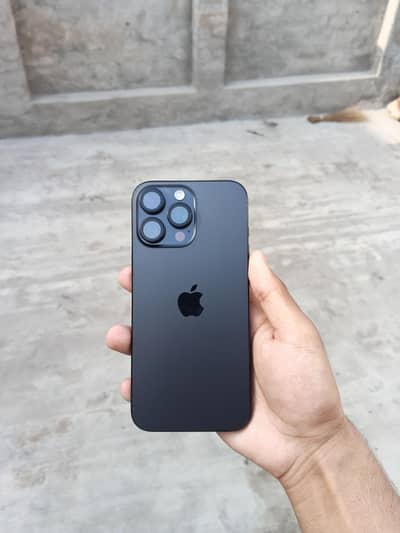 Apple iPhone 16 Pro Max