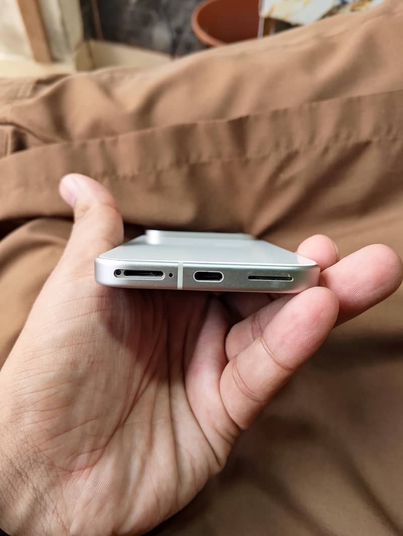 Google Pixel 9 3