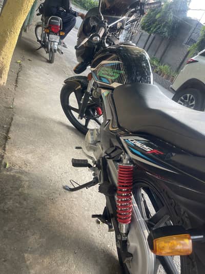 Honda deluxe 125 brand new condition all okay full 10/10 okay