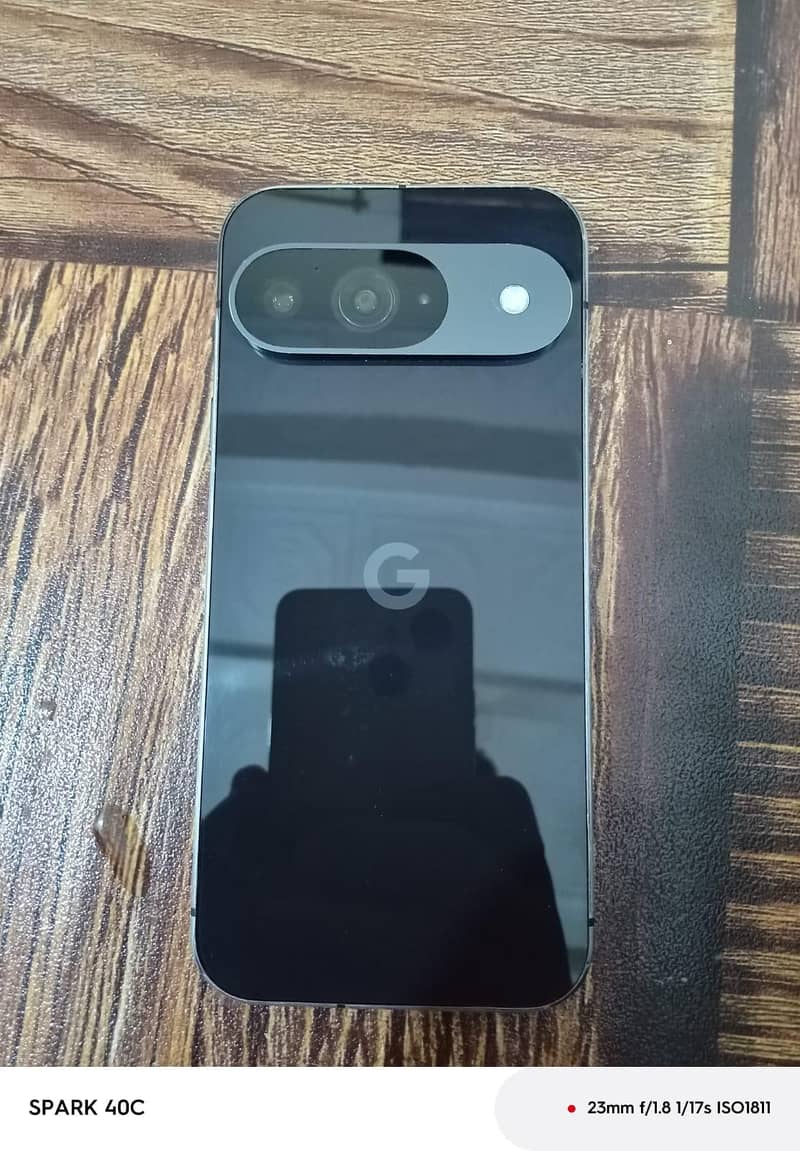 Google Pixel 9 6