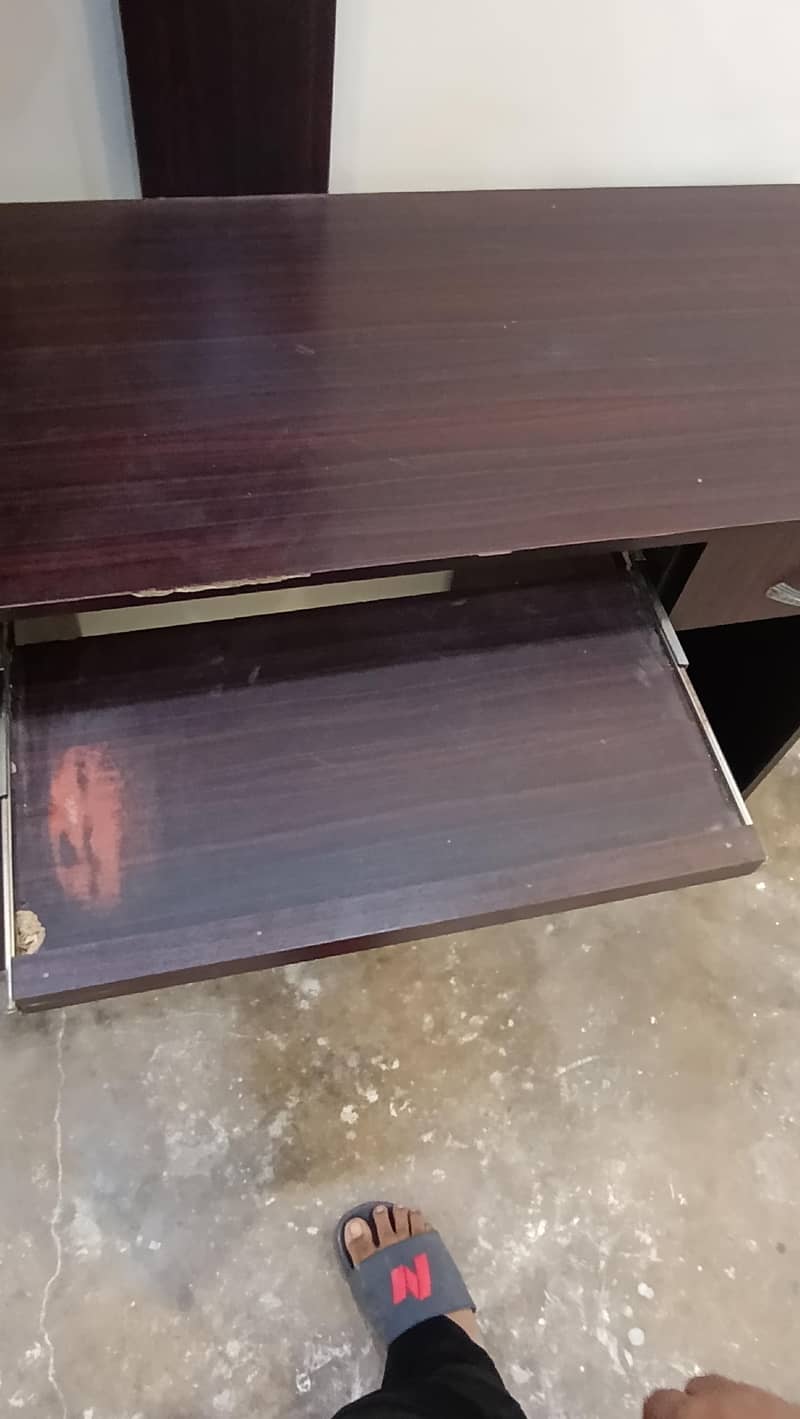 Computer + study table with book shelf 2