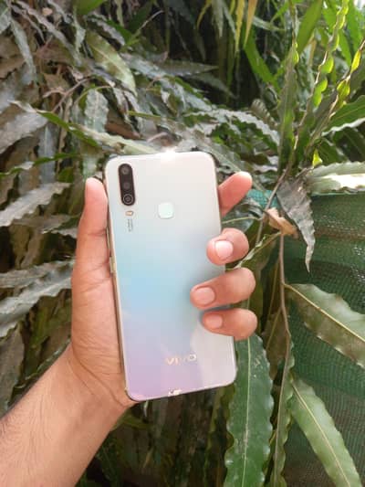 Vivo Y17