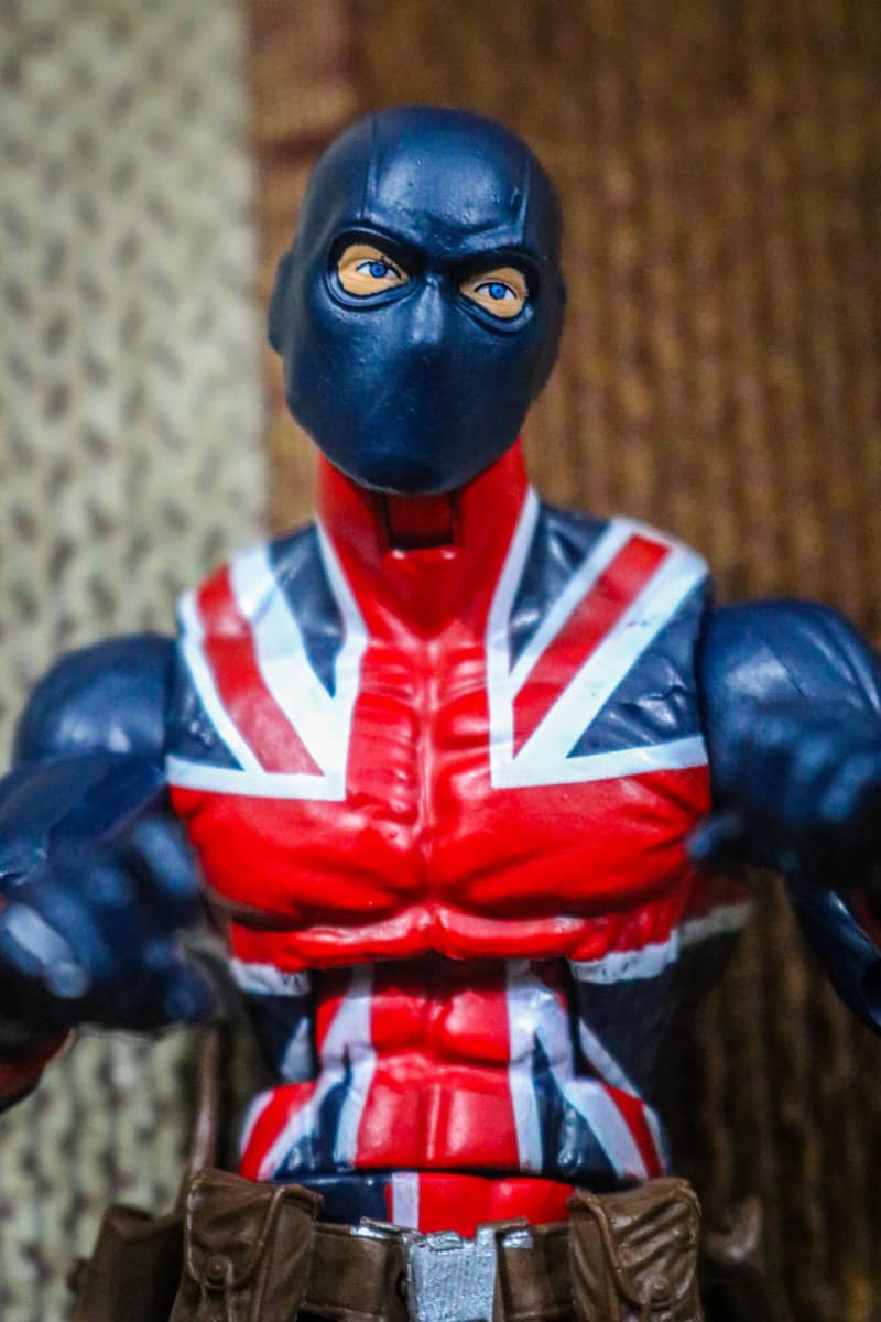 MARVEL LEGENDS ACTION FIGURES 6