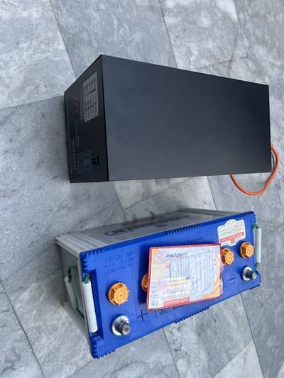 BATTERY and UPS for sale New comdition 1.5 month use