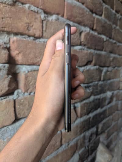 Apple iPhone XS