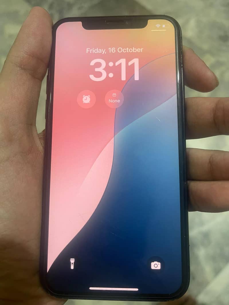 Apple iPhone 11 Pro 2
