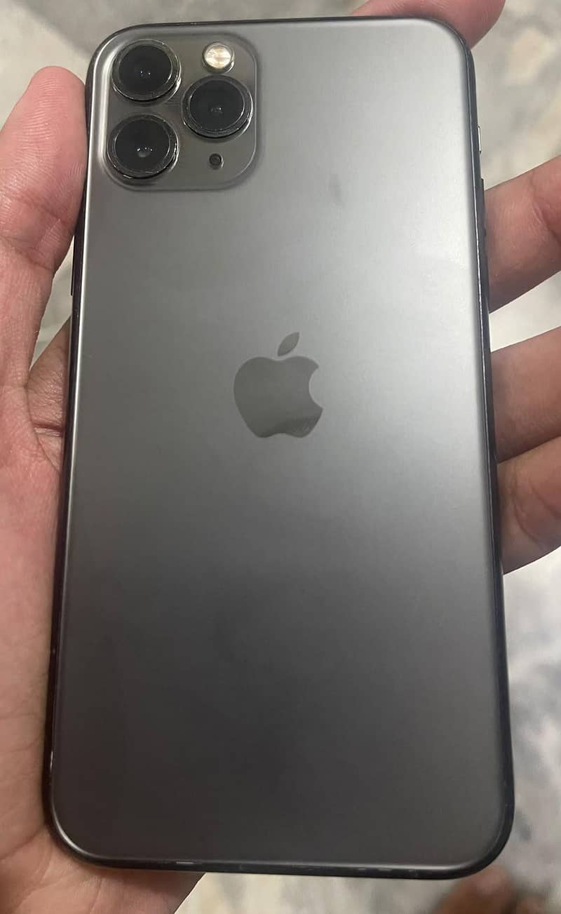 Apple iPhone 11 Pro 3