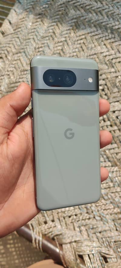 Google Pixel 8