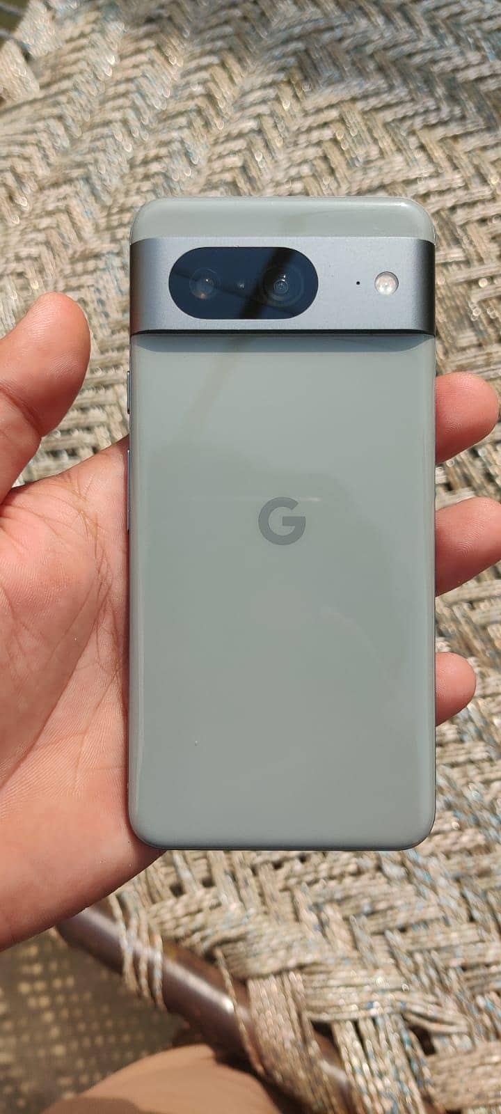 Google Pixel 8 2