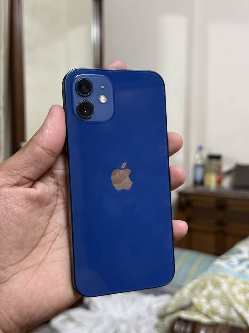 Apple iPhone 12 2