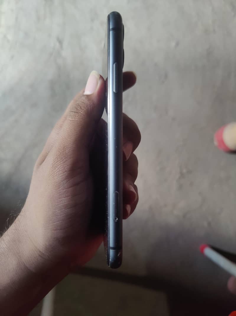 (exchange possible)Apple iPhone 11 2