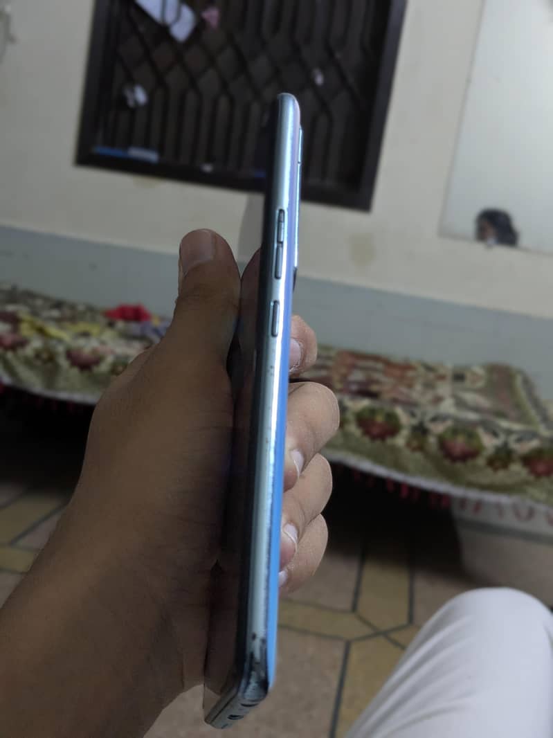 Tecno CAMON 15 Pro 7