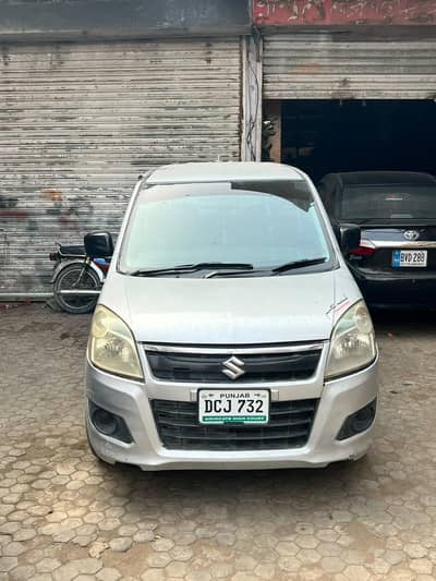 Wagon r 2015