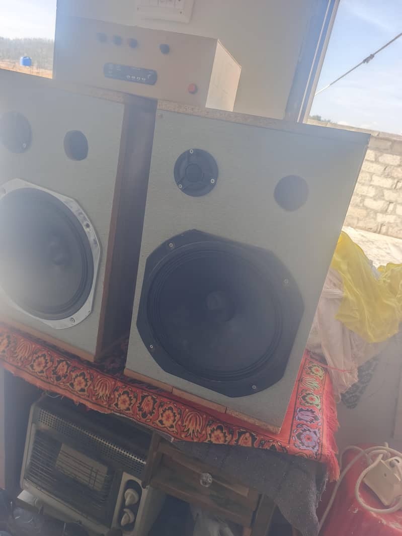 speaker 4