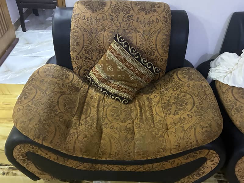 7 seater sofa 1