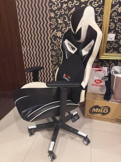 Chairs | Gaming Chairs |  Office Chair & Set of 6 Pink Chairs for Sale