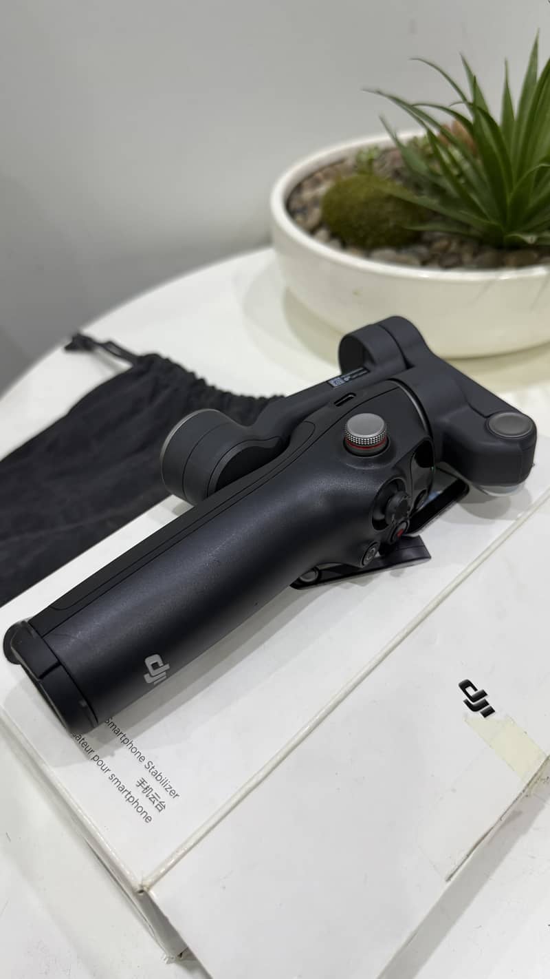 DJI OSMO MOBILE 7P 1