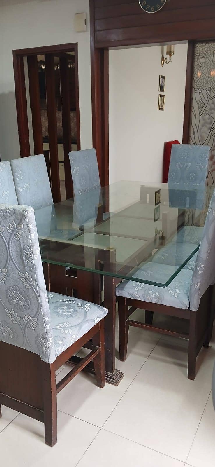Dining table 8 seater 3