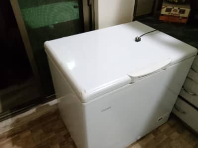 brand new, never used, need to sale urgently due to transfer of duty.