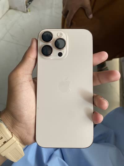 Apple iPhone 16 Pro Max